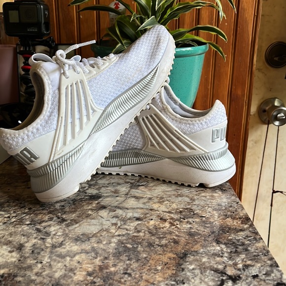 Puma soft foam running shoes - Picture 3 of 3